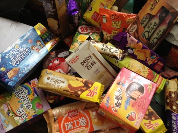 最新零食概览，风味、趋势与健康考量全解析