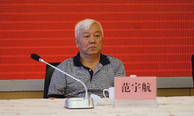 广播电视新闻，传递真实，塑造时代之声的权威渠道